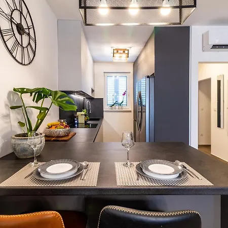 The One Apartman Split