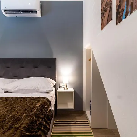 The One Apartman Split